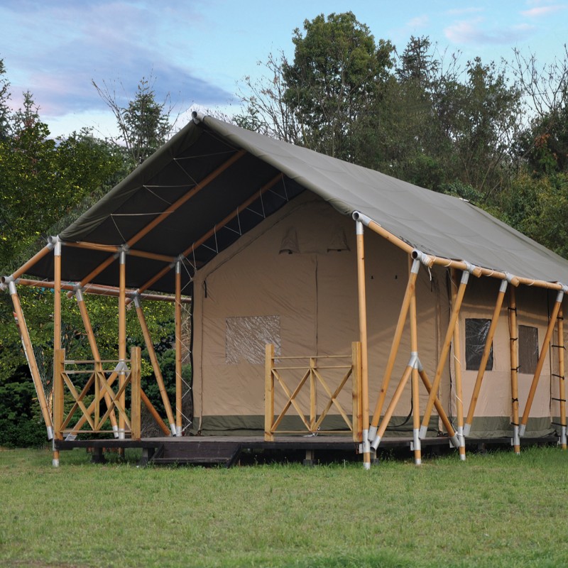 Glampande tält för trästrukturdukläger